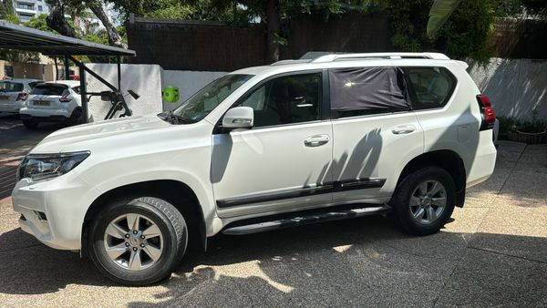 Toyota Land Cruiser 2nd hand, 2021, private hand