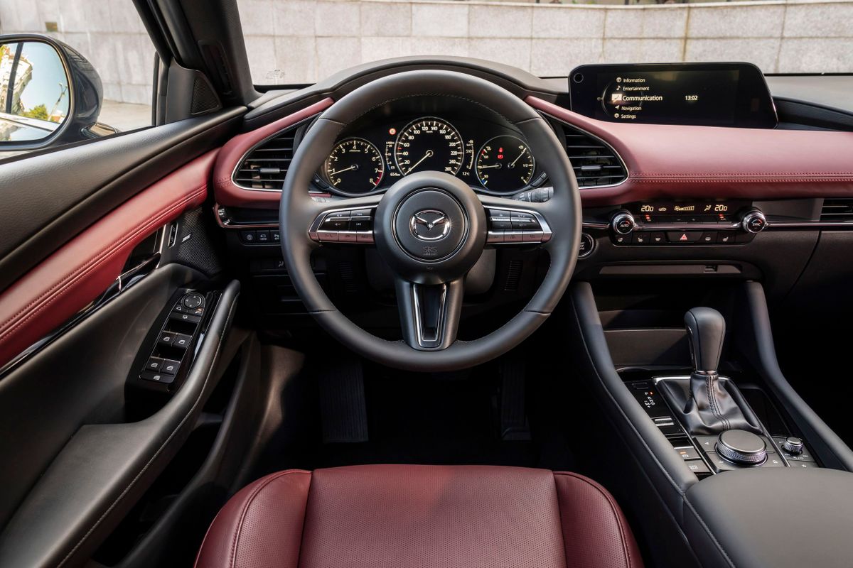 Mazda 3 2018. Панель приборов. Седан, 4 поколение