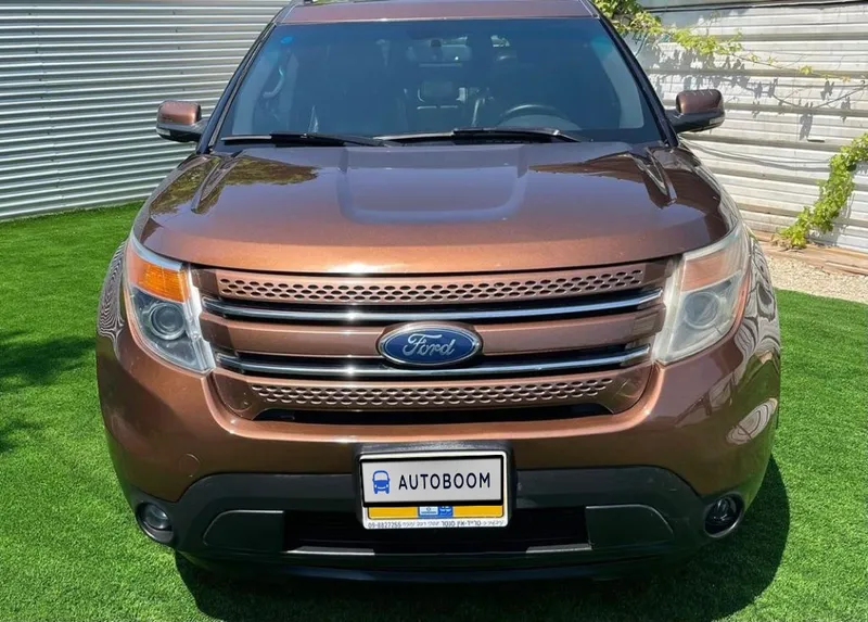 Ford Explorer 2nd hand, 2012