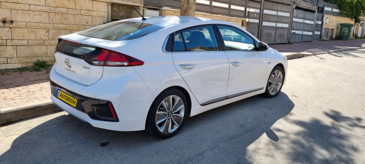 Hyundai IONIQ 2nd hand, 2017, private hand