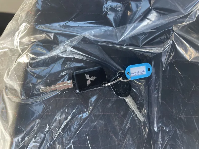 מיצובישי ספייס סטאר יד 2 רכב, 2021, פרטי