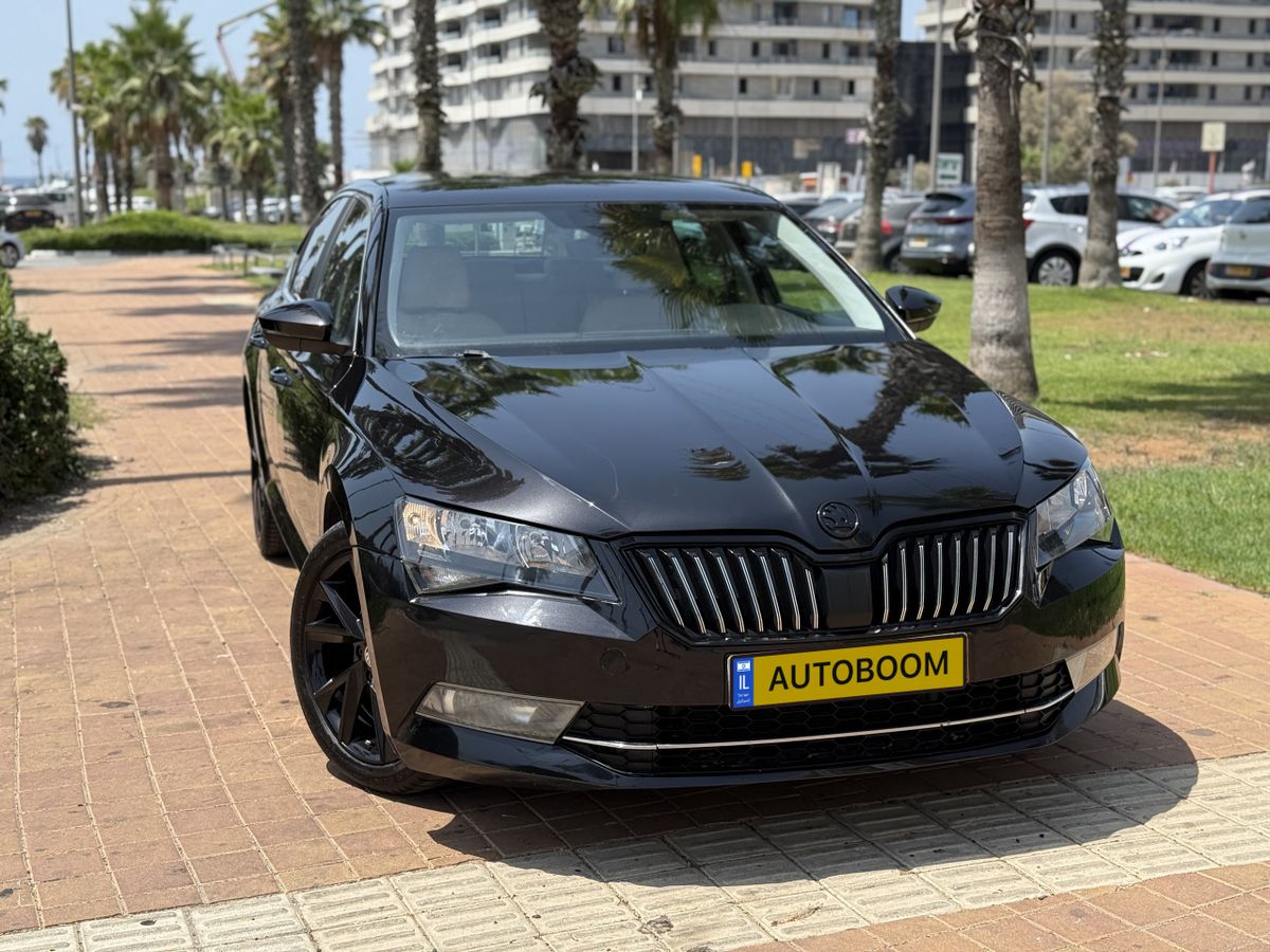 Skoda Superb с пробегом, 2018, частная