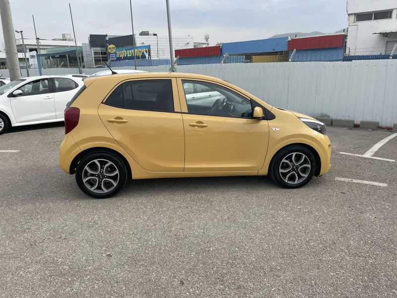 Kia Picanto 2nd hand, 2020, private hand