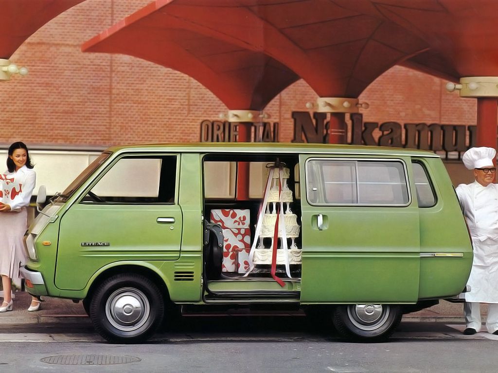 טויוטה לייט אייס ‏1971. מרכב, צורה. מיניוואן, 1 דור
