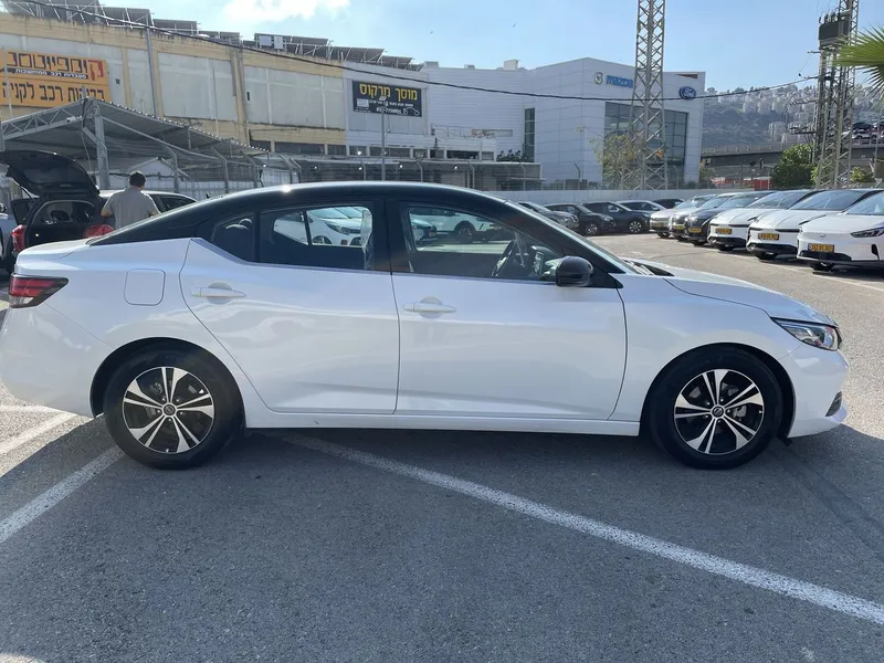 Nissan Sentra 2ème main, 2021, main privée