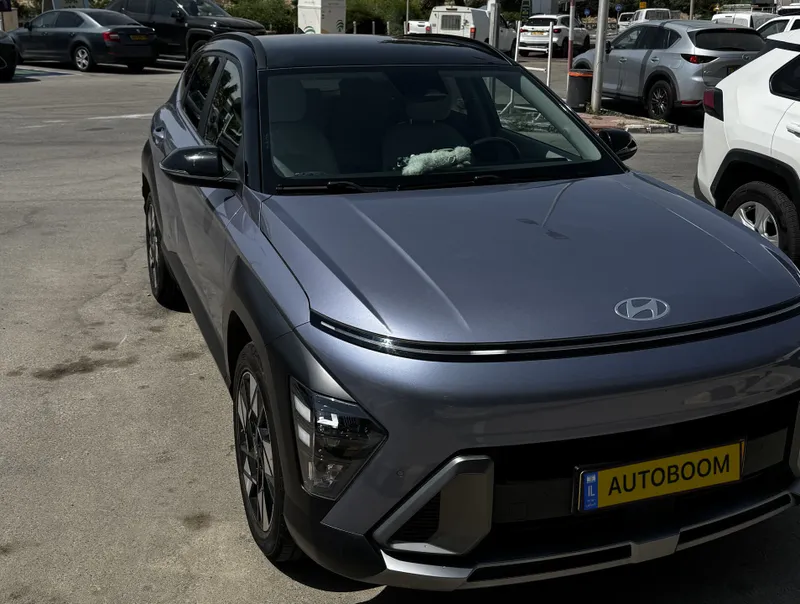 Hyundai Kona 2nd hand, 2023, private