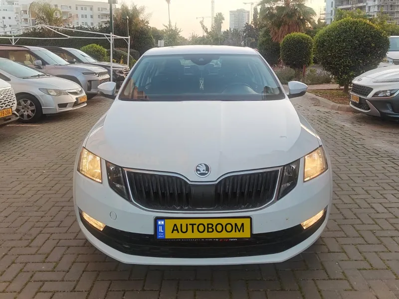 Škoda Octavia 2ème main, 2018