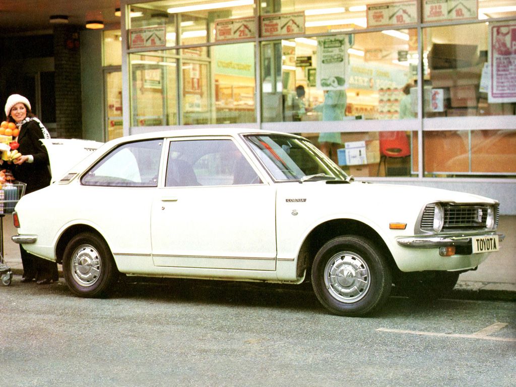Тойота Королла 1970. Кузов, экстерьер. Седан 2 дв., 2 поколение