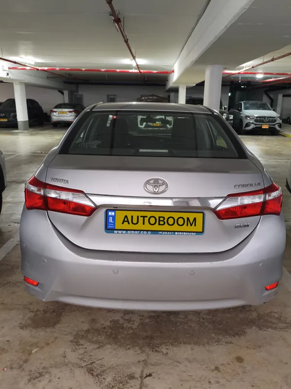 טויוטה קורולה יד 2 רכב, 2015, פרטי
