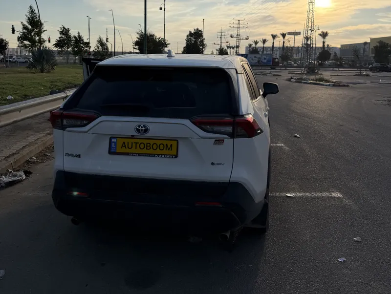 Toyota RAV4 2ème main, 2025, privée