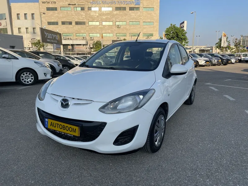 Mazda 2 с пробегом, 2012, частная рука