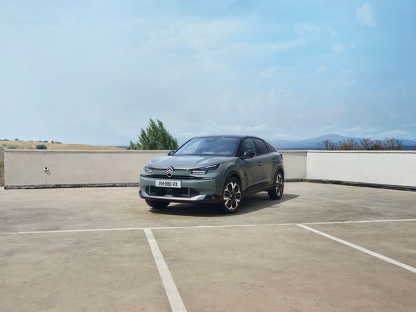 Citroen C4 2024. Bodywork, Exterior. Hatchback 5-door, 3 generation, restyling