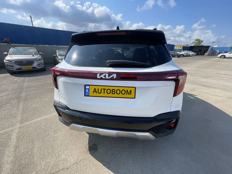 Kia Seltos nouvelle voiture, 2024