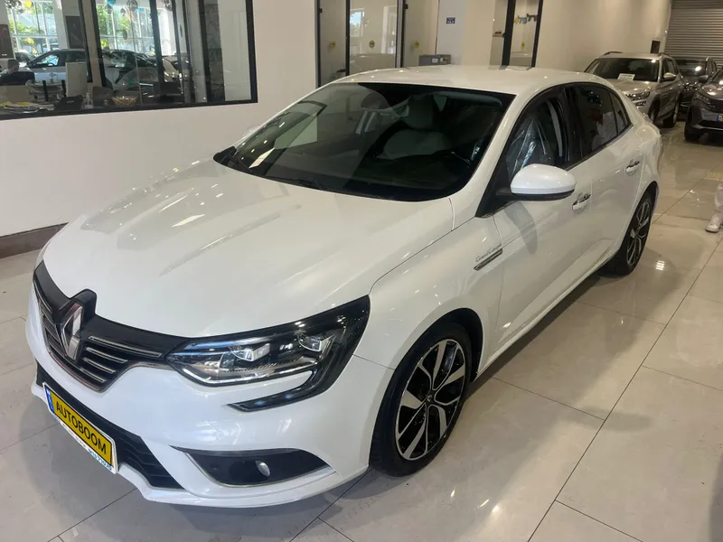 Renault Megane с пробегом, 2021