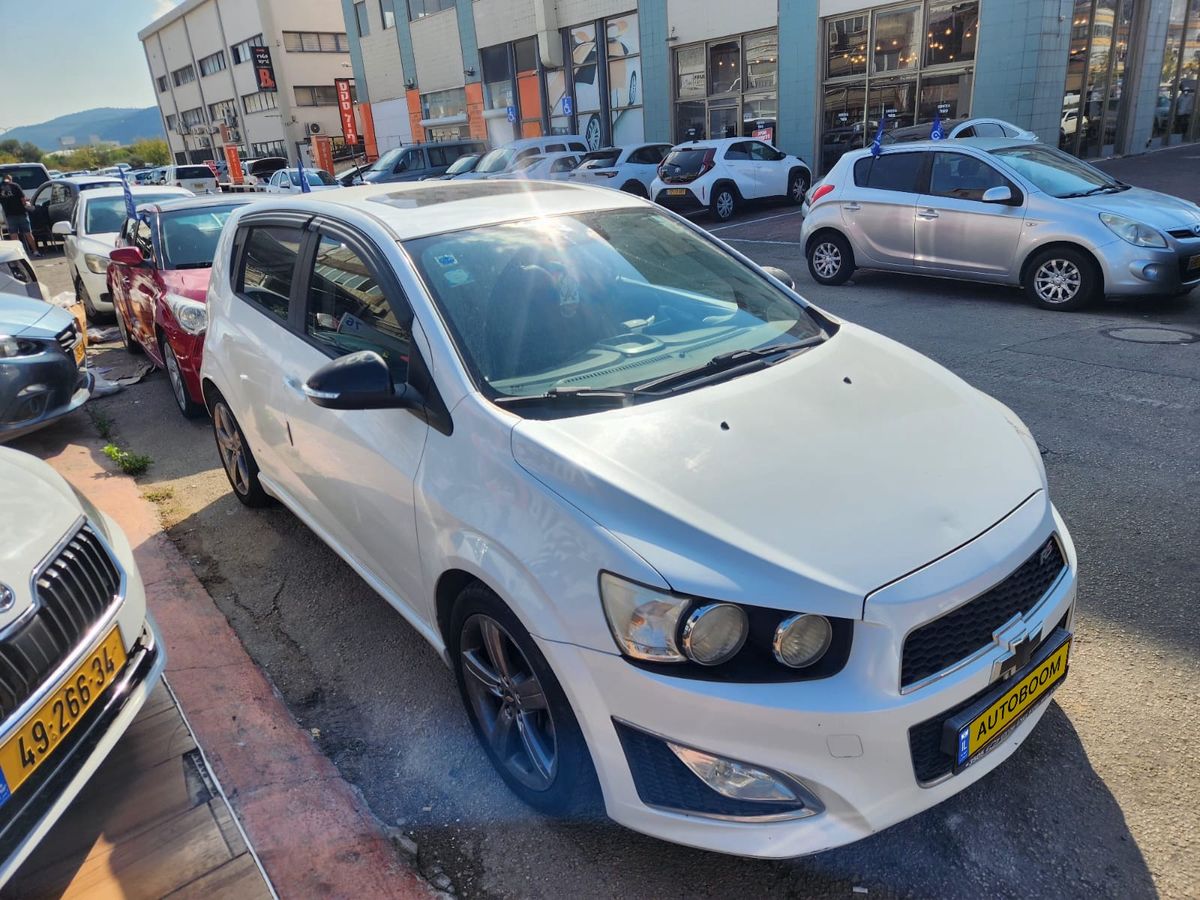 שברולט סוניק יד 2 רכב, 2014