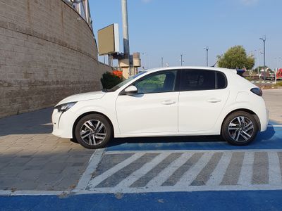 Peugeot 208 2ème main, 2021, main privée