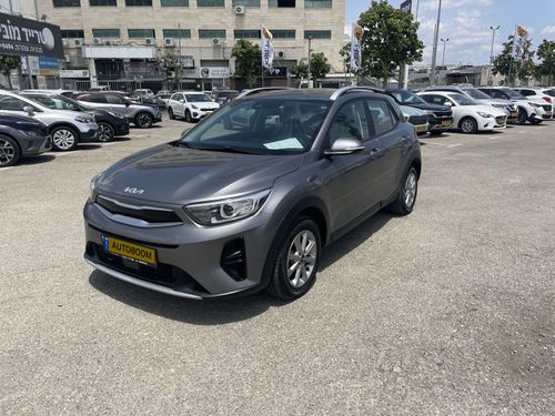 Kia Stonic, 2023, фото