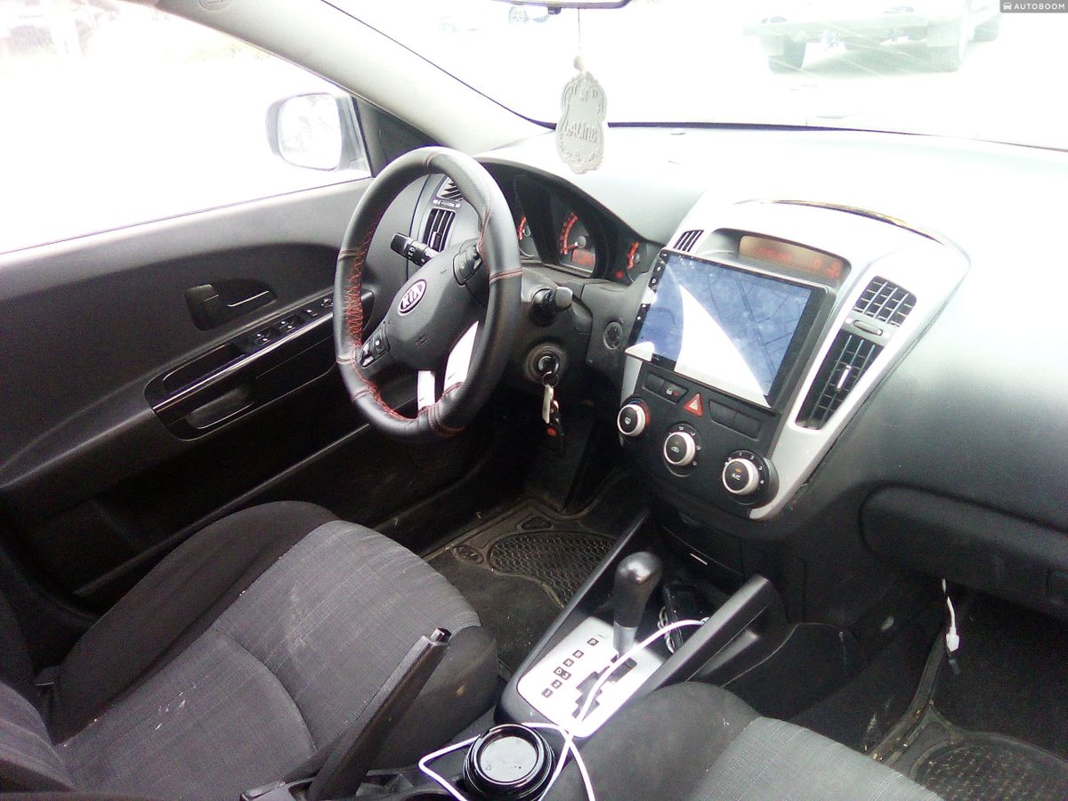 Kia Ceed 2nd hand, 2012, private