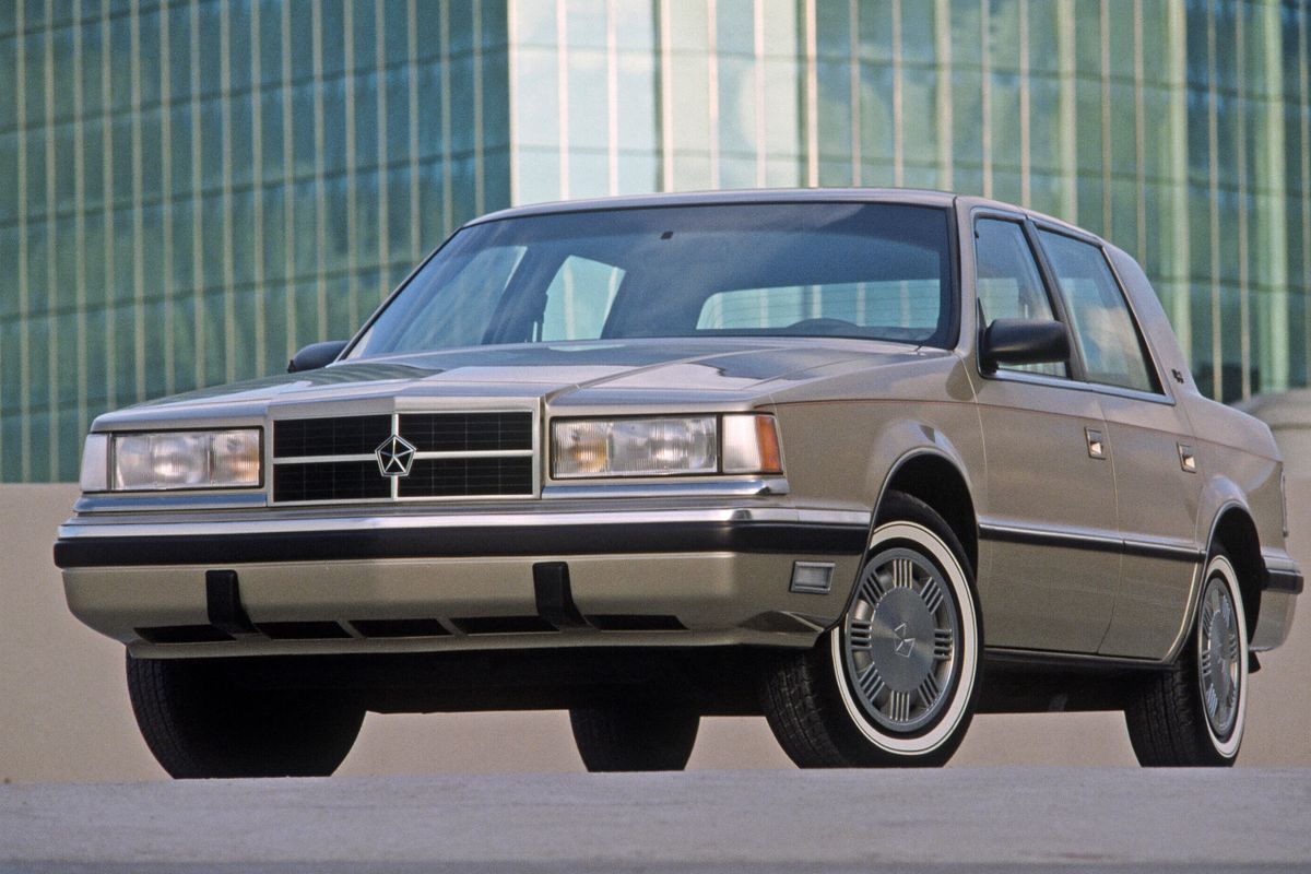 Chrysler Dynasty 1988. Carrosserie, extérieur. Berline, 1 génération