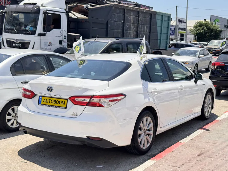 Toyota Camry с пробегом, 2018, частная рука