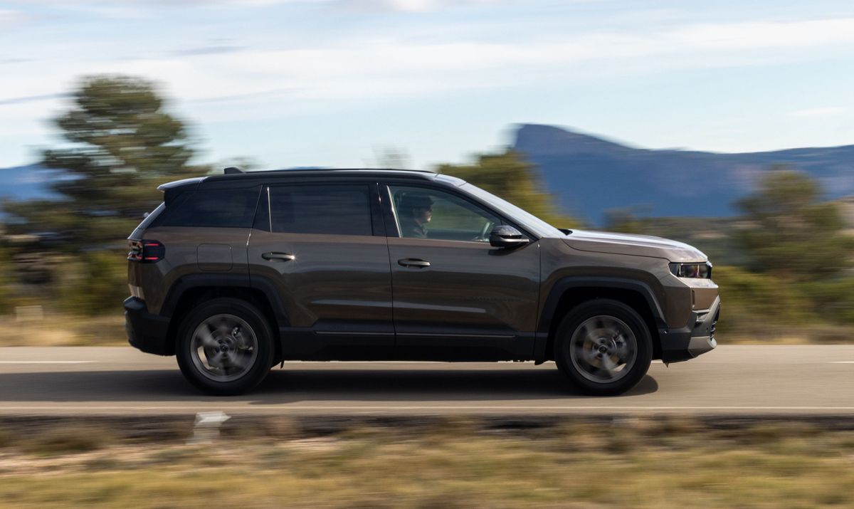 Jeep Compass 2025. Кузов. SUV 5 дв., 3 поколение