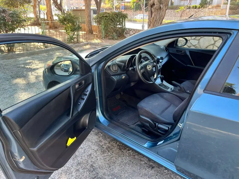 Mazda 3 2nd hand, 2010, private hand