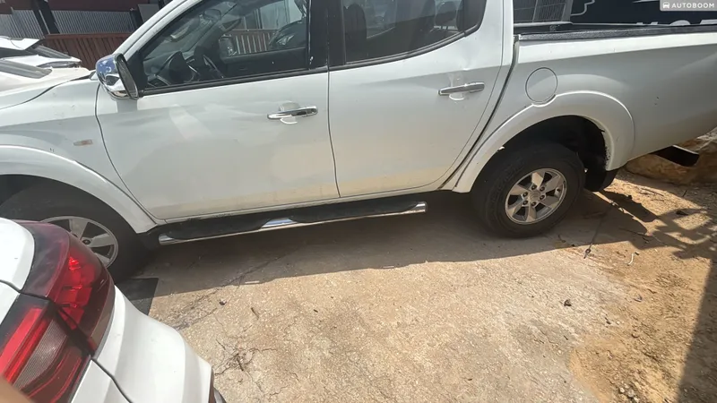 Mitsubishi L200 2nd hand, 2018