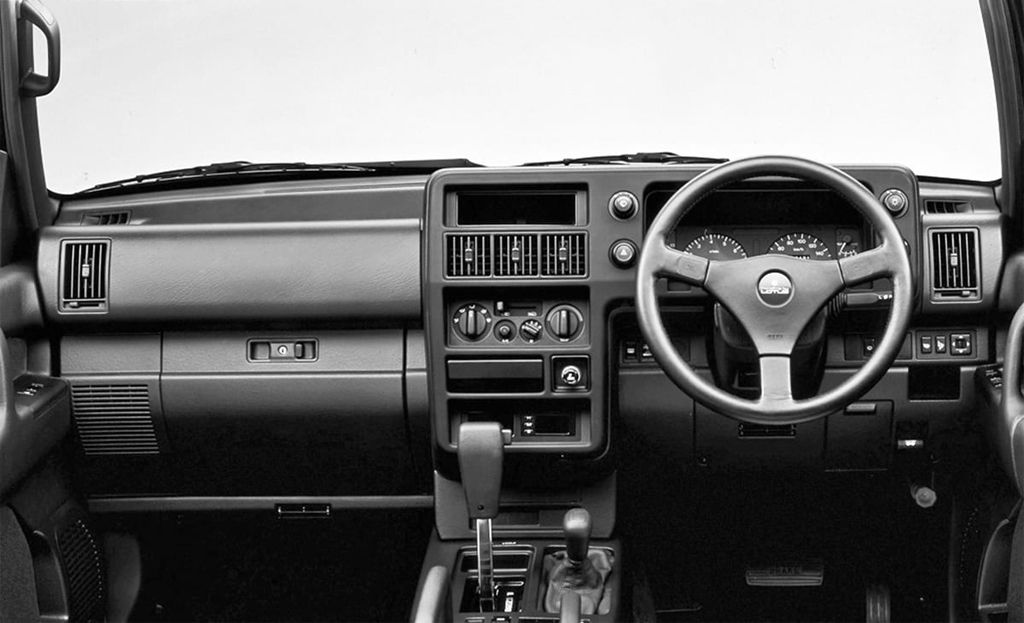 سوبارو بيغ هورن ‏1992. لوحة الأجهزة. SUV ٥ أبواب, 2 الجيل