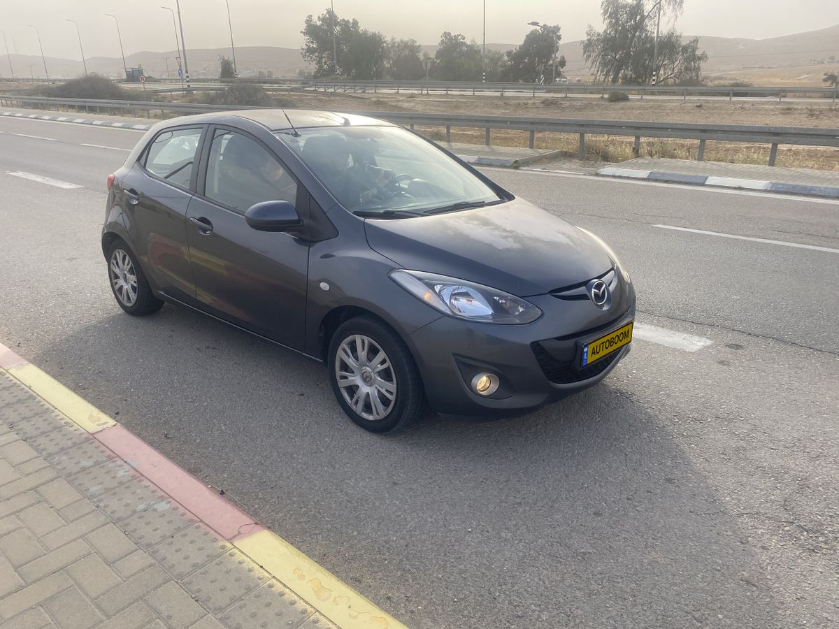 Mazda 2 2ème main, 2010, main privée