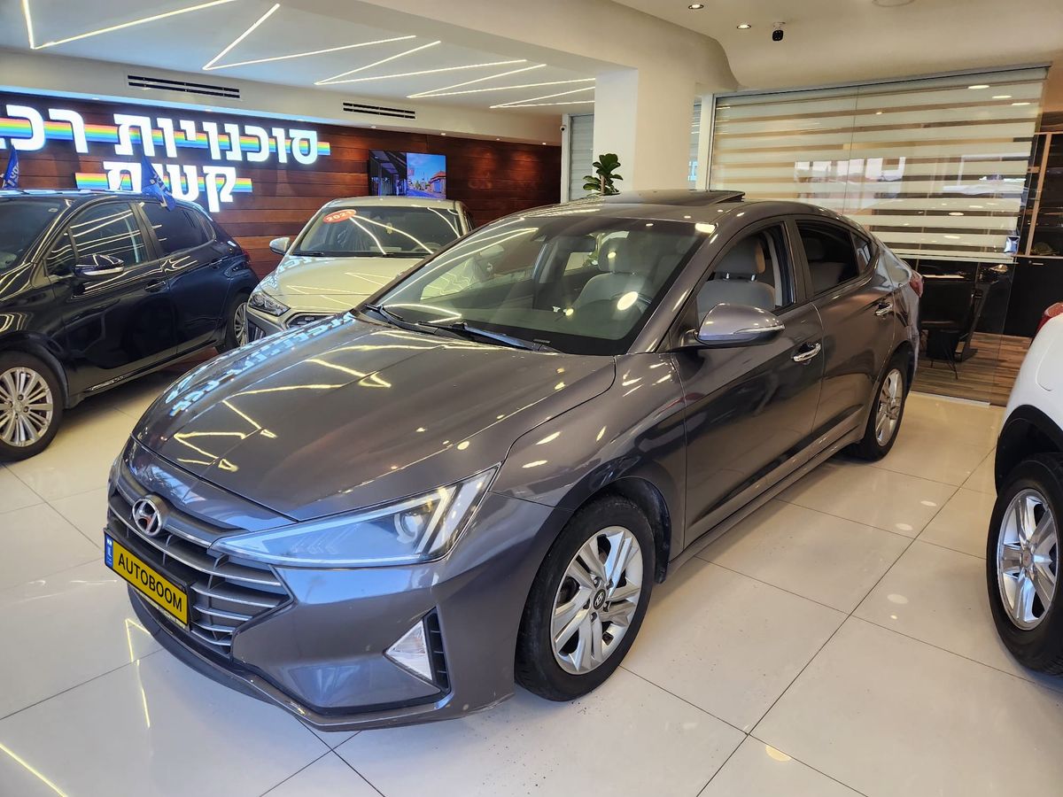 Hyundai Elantra 2nd hand, 2019