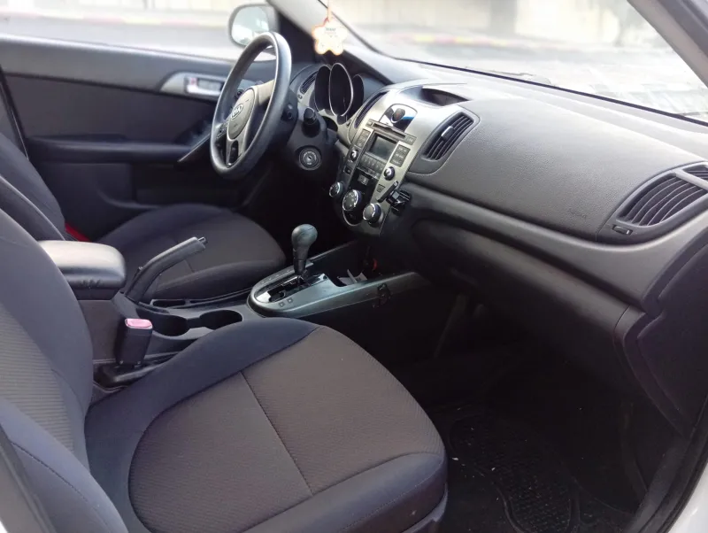 Kia Forte 2nd hand, 2010, private hand