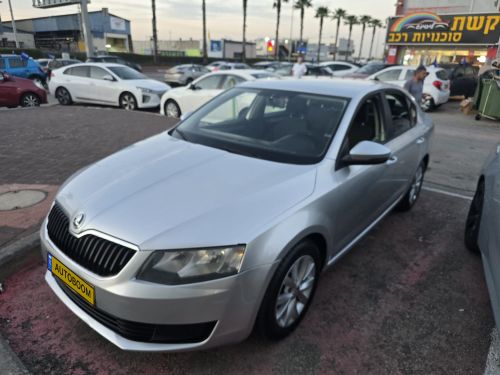Skoda Octavia с пробегом, 2014