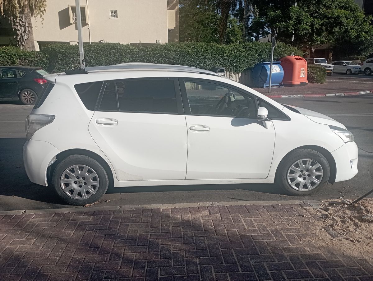 Toyota Verso 2nd hand, 2013, private hand