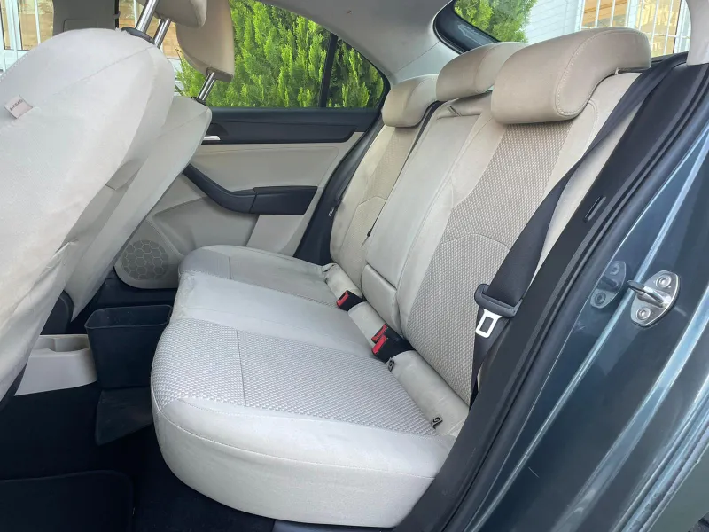 SEAT Toledo 2ème main, 2015