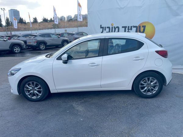 Mazda 2 с пробегом, 2023