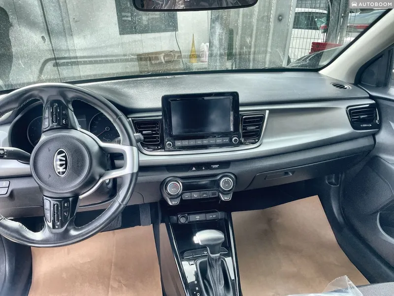 Kia Rio 2nd hand, 2021, private