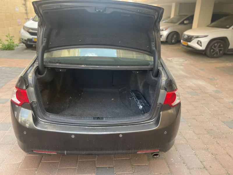 Honda Accord 2nd hand, 2011, private hand