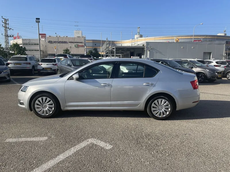 Skoda Octavia с пробегом, 2018, частная рука