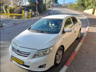 טויוטה קורולה יד 2 רכב, 2009, פרטי
