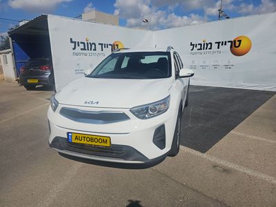 Kia Stonic с пробегом, 2021