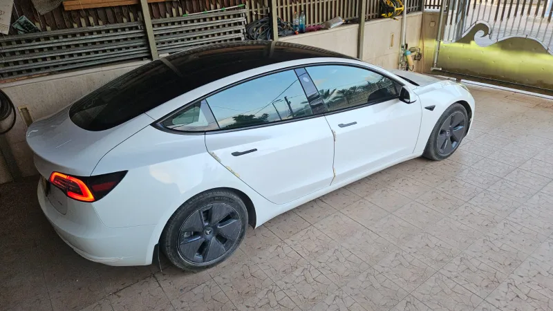 Tesla Model 3 с пробегом, 2021, частная