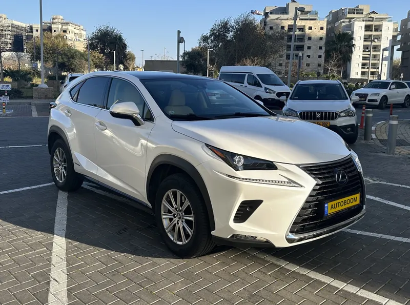 לקסוס NX יד 2 רכב, 2020, פרטי