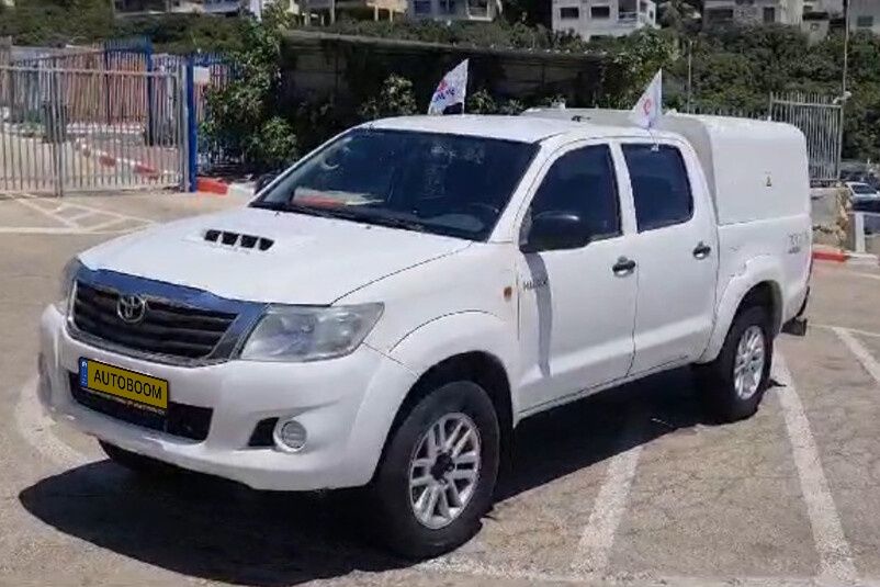 Toyota Hilux с пробегом, 2012, частная рука