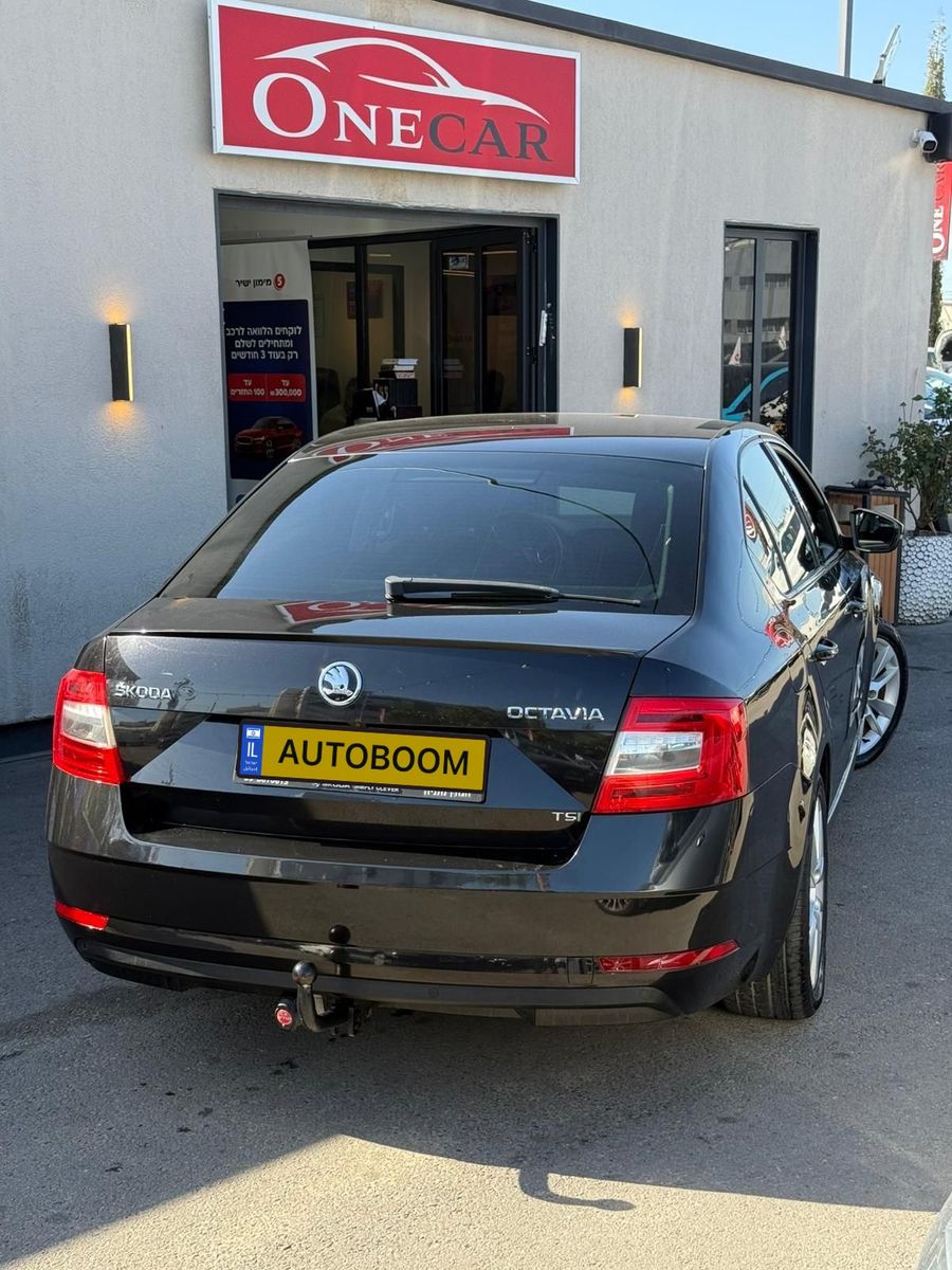 Škoda Octavia 2ème main, 2018, main privée