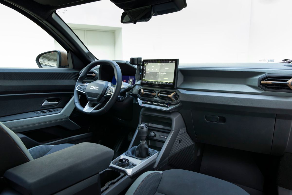 Dacia Bigster 2024. Передние сидения. Внедорожник 5 дв., 1 поколение