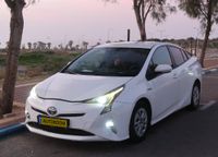Toyota Prius 2nd hand, 2018, private