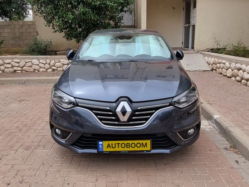 Renault Megane, 2021, photo