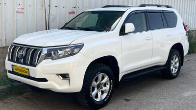 Toyota Land Cruiser Prado, 2013, photo