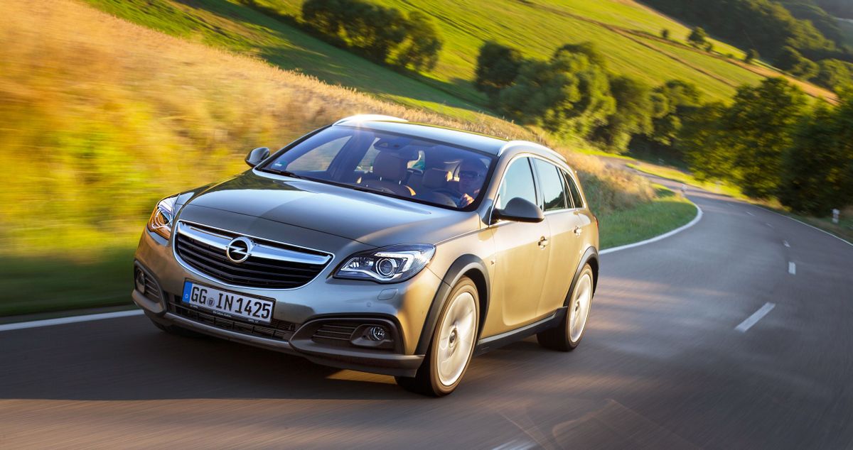 Opel Insignia 2013. Carrosserie, extérieur. Break 5-portes, 1 génération, restyling