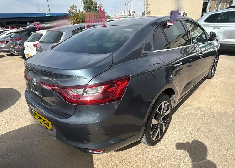 Renault Megane с пробегом, 2021